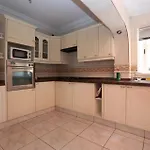 Luxurious With Private Pool Vila