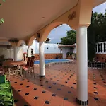 Luxurious With Private Pool Vila