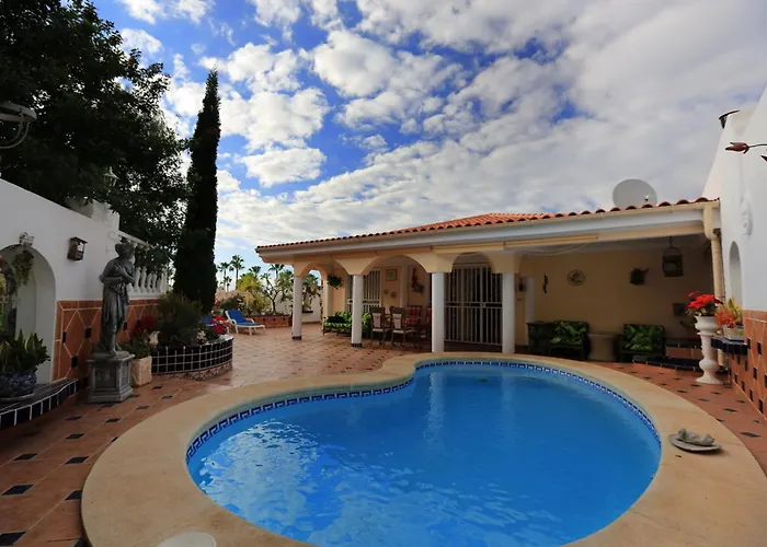 Luxurious Villa With Private Pool Villa Costa Adeje (Tenerife)
