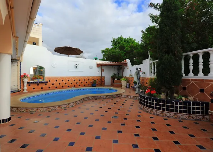 Luxurious Villa With Private Pool Costa Adeje (Tenerife)