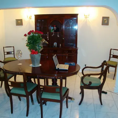 Luxurious With Private Pool