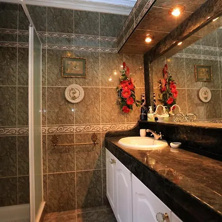Luxurious With Private Pool Willa Costa Adeje (Tenerife)
